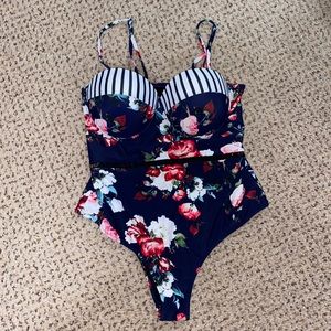 Cupshe Bathing Suit